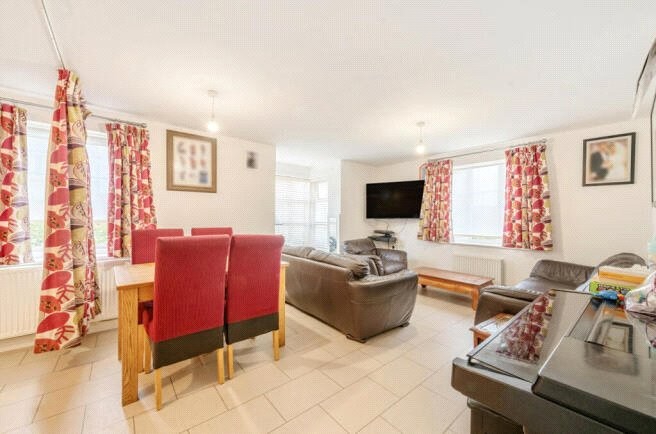 Whitlock Avenue, Wokingham, Berkshire, RG40