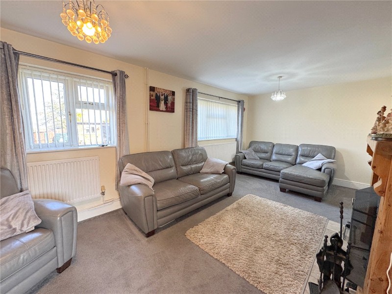 Auckland Crescent, Timberland, Lincoln, Lincolnshire, LN4