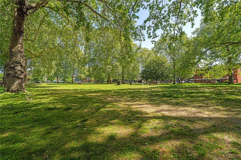 East Dulwich Road, East Dulwich, London, SE22