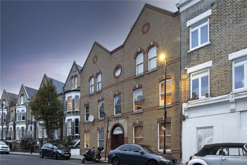St Saviour's Road, Brixton, Londonc, SW2