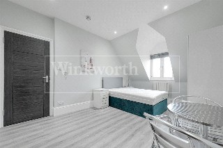 High Road, London, NW10