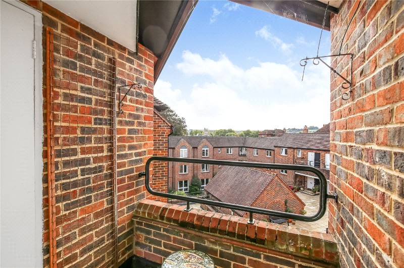 St. Swithun Street, Winchester, Hampshire, SO23