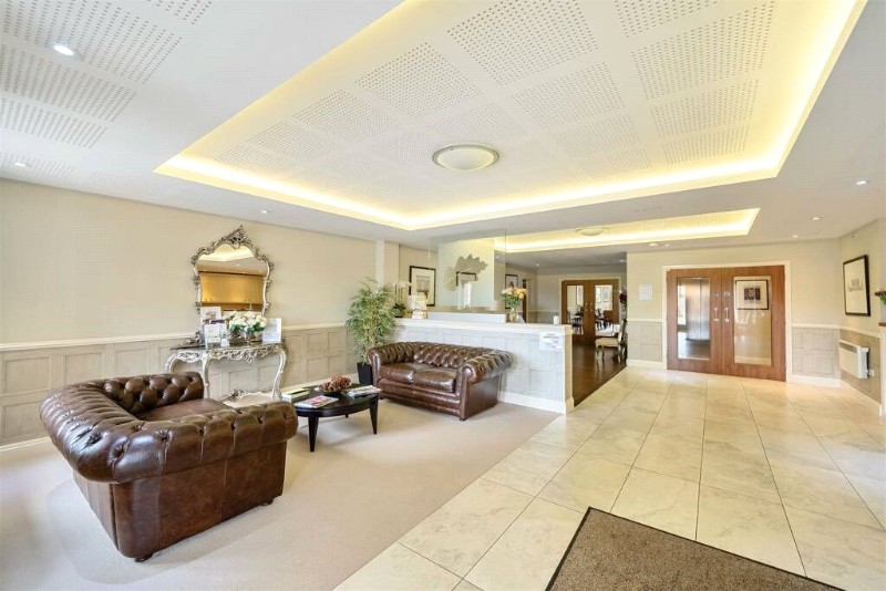 Woolf Drive, Wokingham, Berkshire, RG40