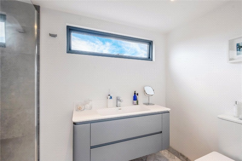 Henslowe Road, East Dulwich, London, SE22