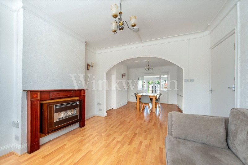 Pennine Drive, London, NW2