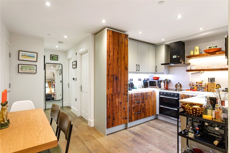 Coverton Road, London, SW17