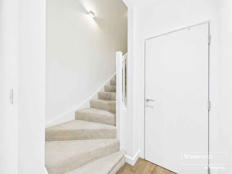 Moorhen Drive, Hendon, NW9