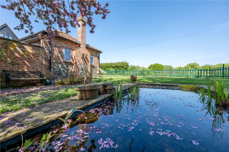 Holverston, Norwich, Norfolk, NR14