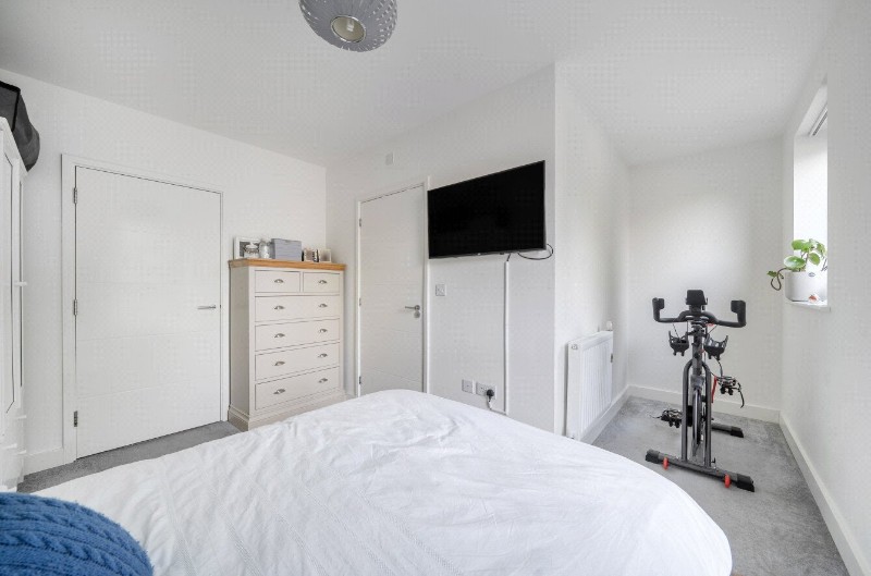 Apple Yard, London, SE20