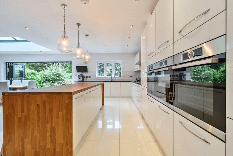 Wokingham Road, Earley, Reading, Berkshire, RG6