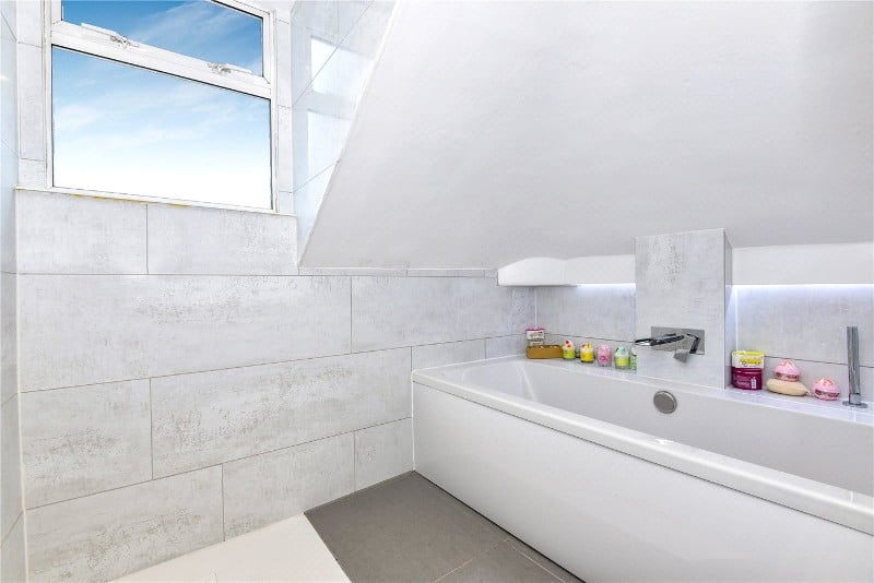 North Road, Surbiton, KT6