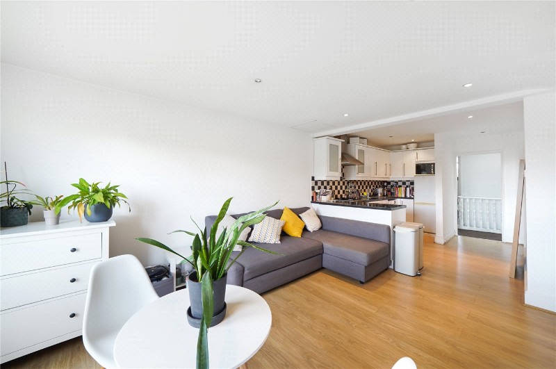 Rosebery Gardens, London, N8