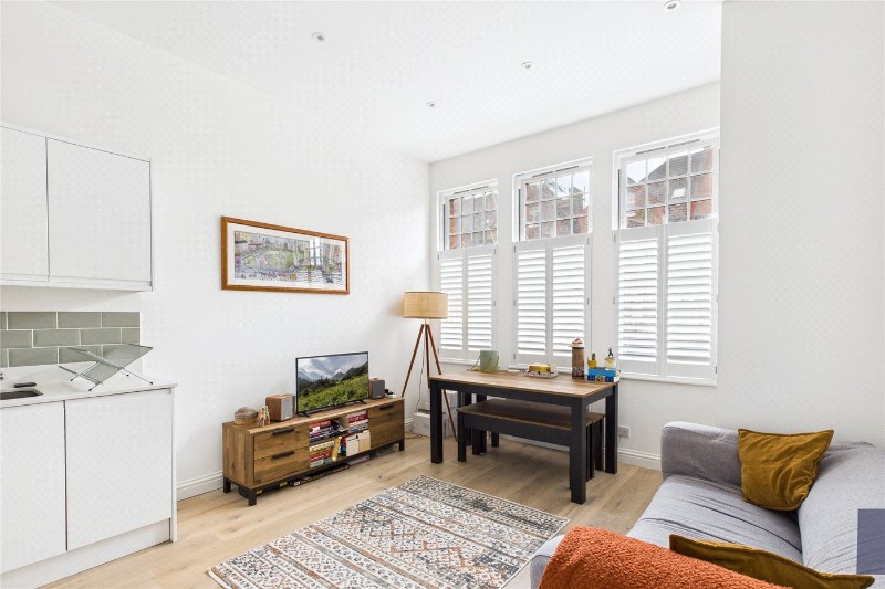 Ashlake Road, London, SW16