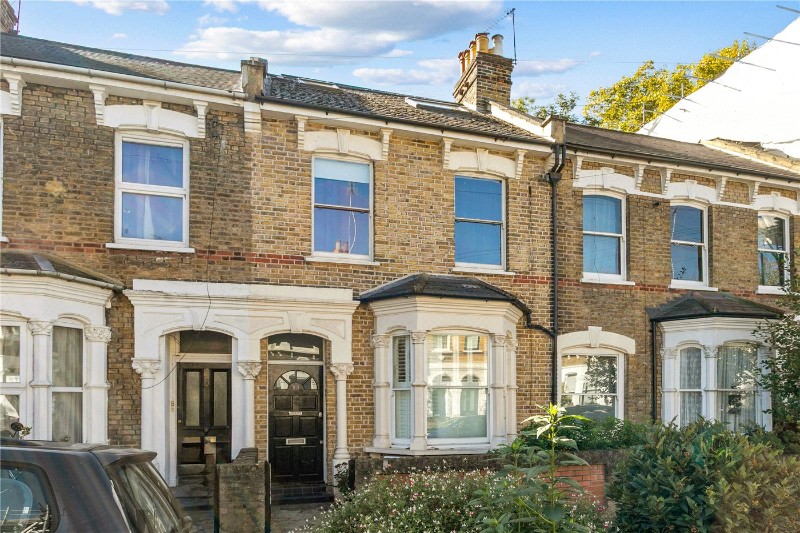 Listria Park, London, N16