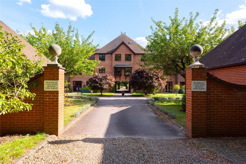 Heathlands Court, Wokingham, Berkshire, RG40
