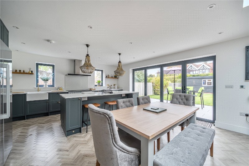 Regnum Drive, Shaw, Newbury, Berkshire, RG14