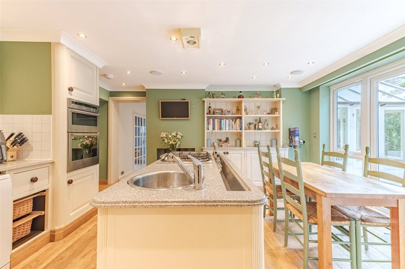 Clarendon Road, Broadstone, Dorset, BH18