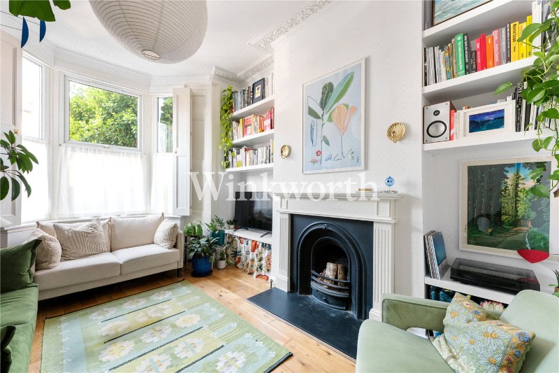 La Rose Lane, London, N15