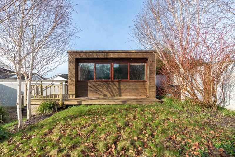 Lawns Close, Colehill, Wimborne, Dorset, BH21