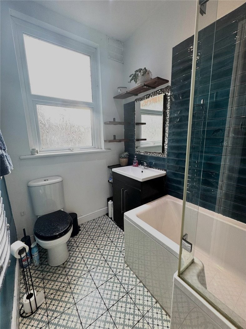 Southview Drive, Westcliff-on-Sea, Essex, SS0