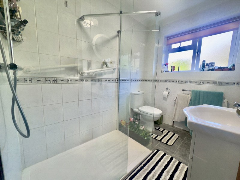 Roberts Close, Everton, Lymington, Hampshire, SO41