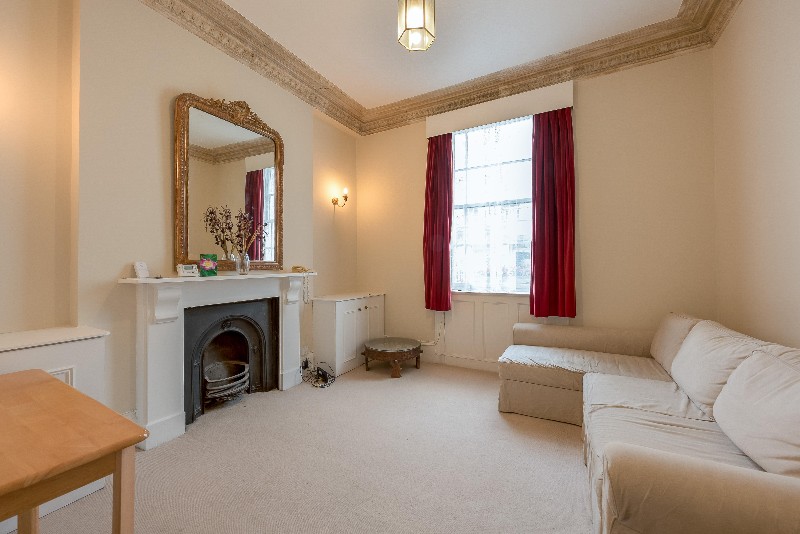 Warwick Way, London, SW1V