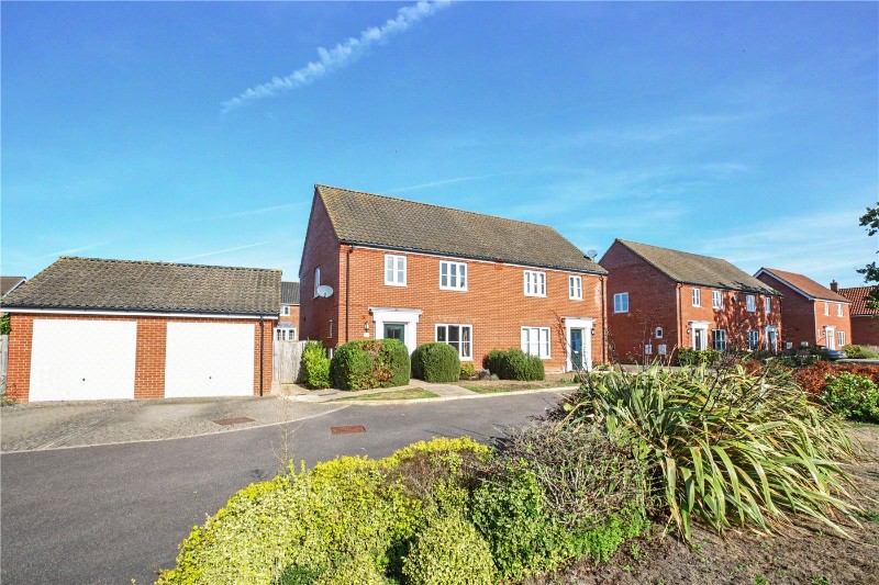 Carrington Close, Poringland, Norwich, Norfolk, NR14