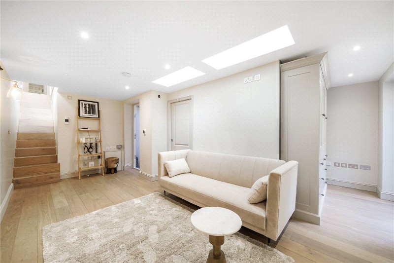 Sutherland Avenue, Maida Vale, London, W9