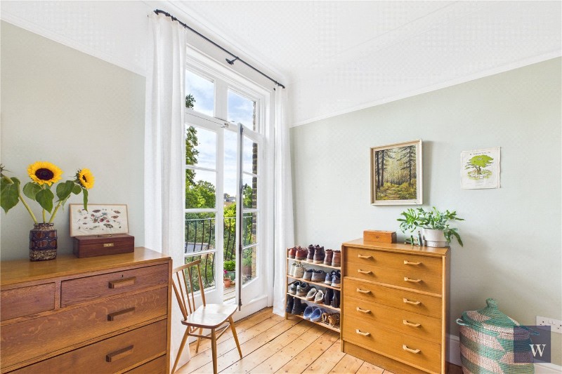 Dulwich Road, London, SE24