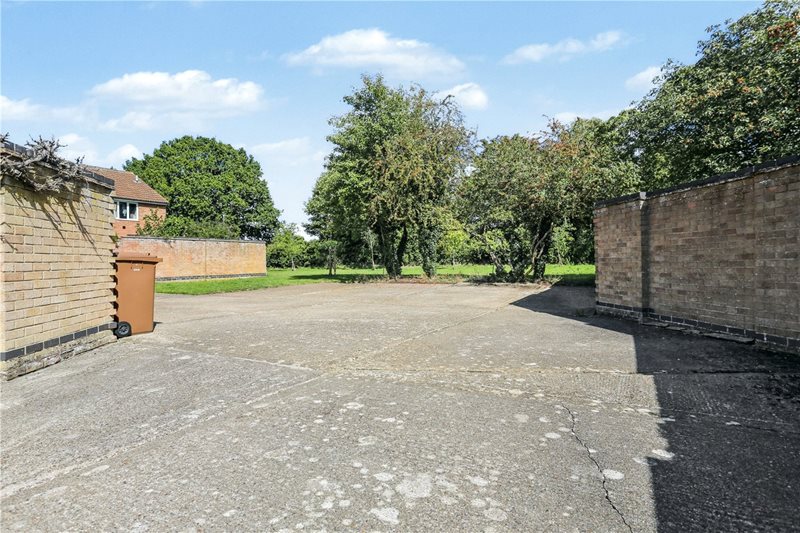 Amderley Drive, Eaton, Norwich, Norfolk, NR4