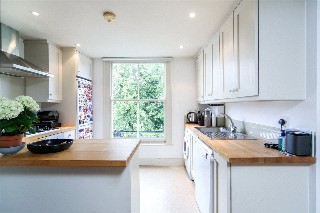 St. Stephens Gardens, London, W2