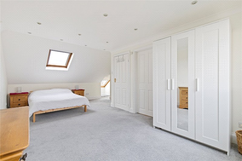 Linkside, Woodside Park, London, N12