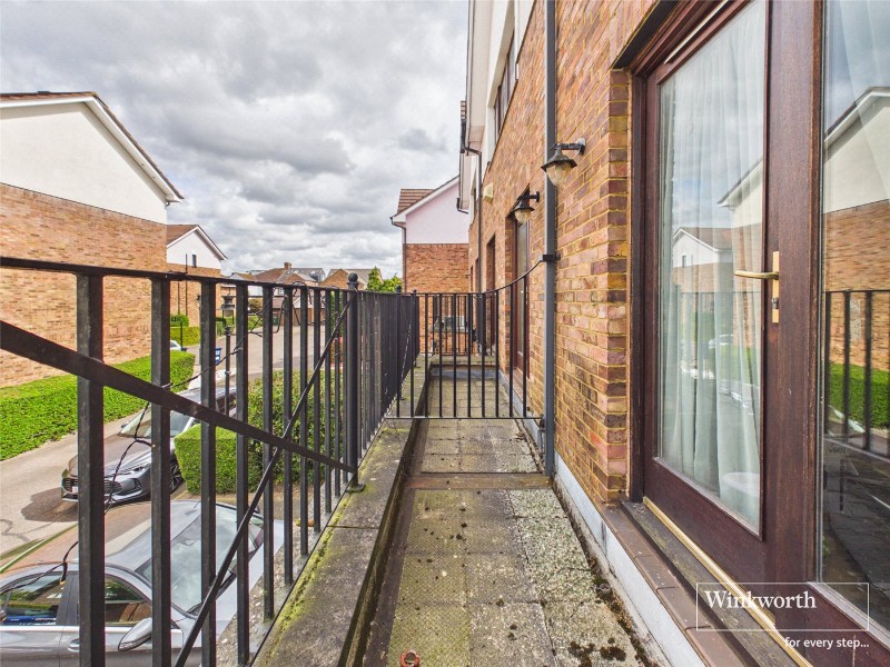 Hollyview Close, Hendon, London, NW4