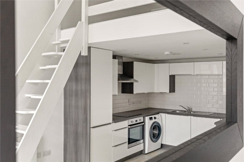 Adelaide Road, London, E10