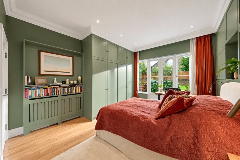 Sarre Road, London, NW2