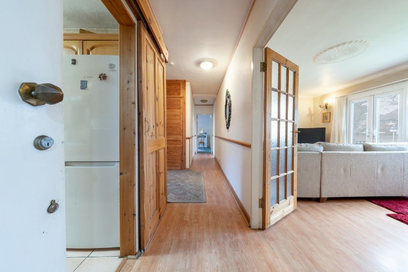 Ashley Court, Great North Way, Hendon, NW4