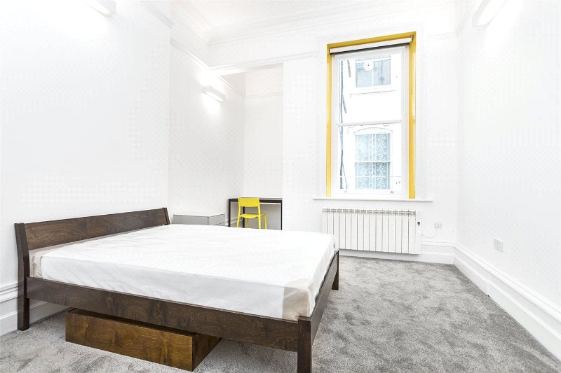 Bedford Avenue, London, WC1B