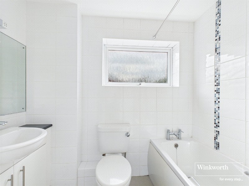 Cedarwood Crescent, Caversham, Reading, Berkshire, RG4