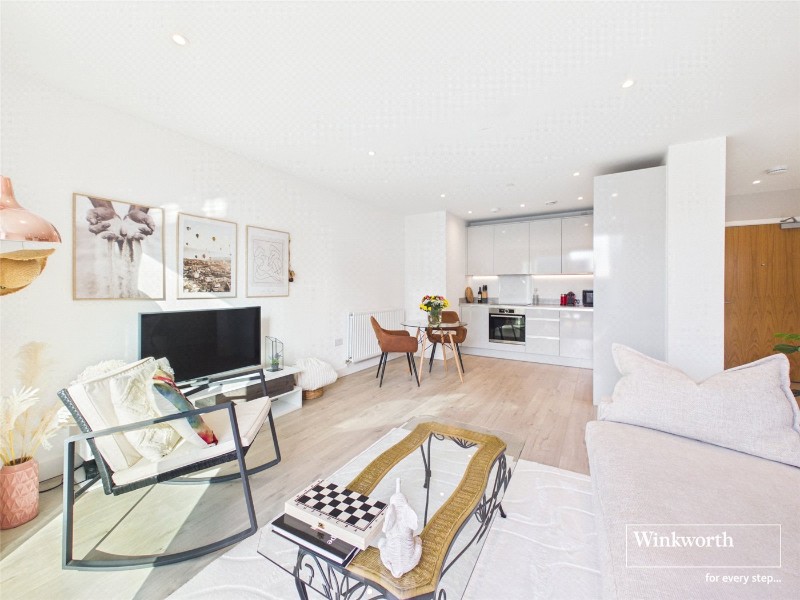 Lismore Boulevard, Colindale, NW9