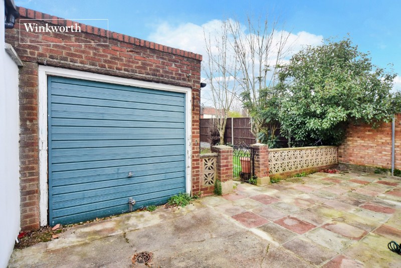 Manor Drive North, Worcester Park, Surrey, KT4