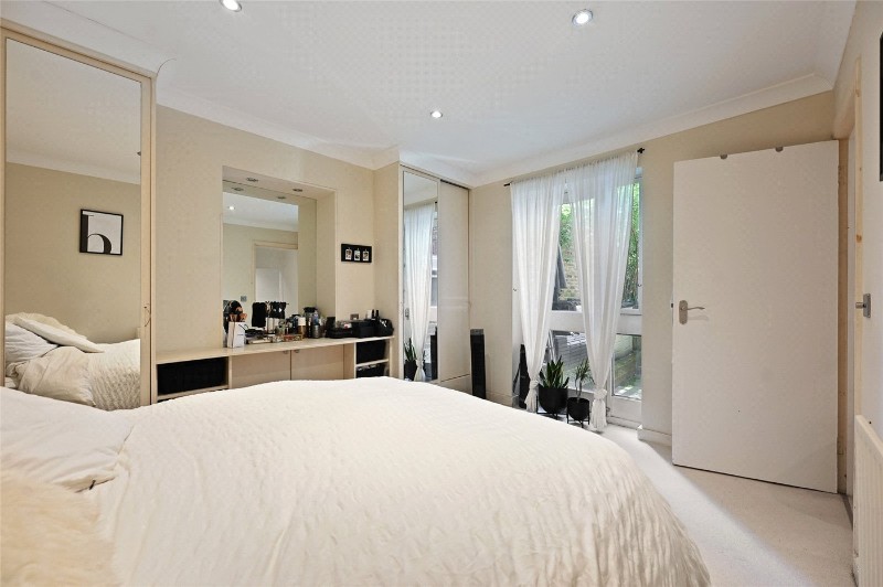 Coningham Road, London, W12
