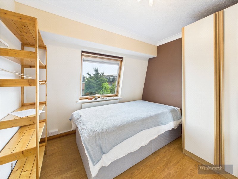 Ditton Reach, Thames Ditton, Surrey, KT7