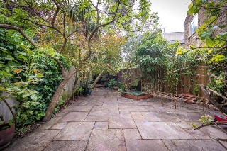 Sellons Avenue, London, NW10