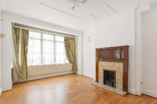 Selby Road, London, SE20