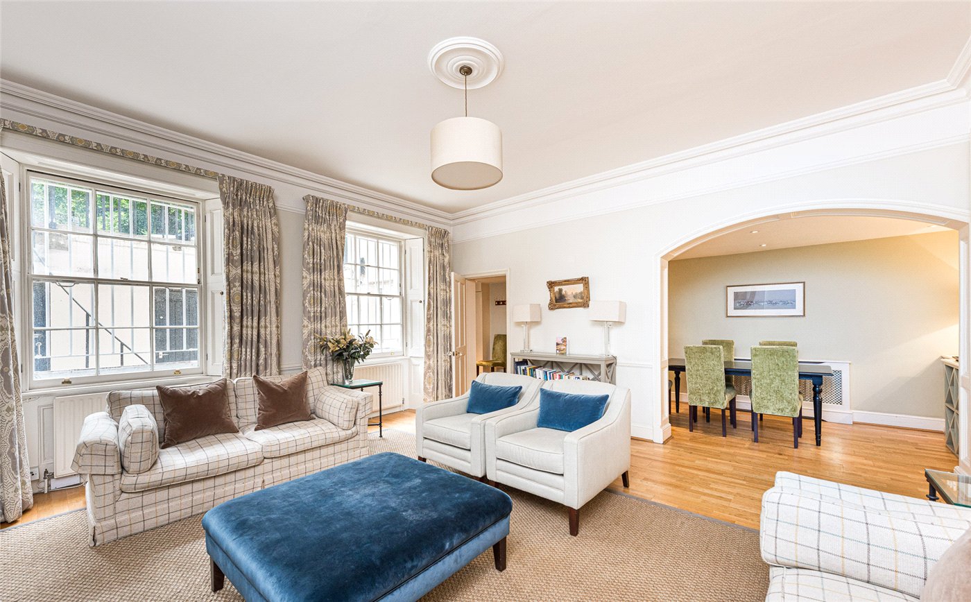 Warwick Square, London, SW1V