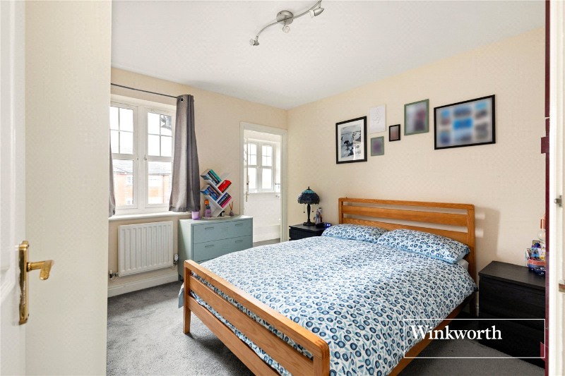 Shillingford Close, Mill Hill East, London, NW7