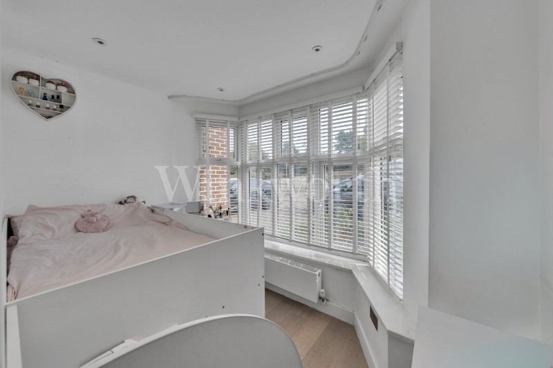 Hendon Way, London, NW2