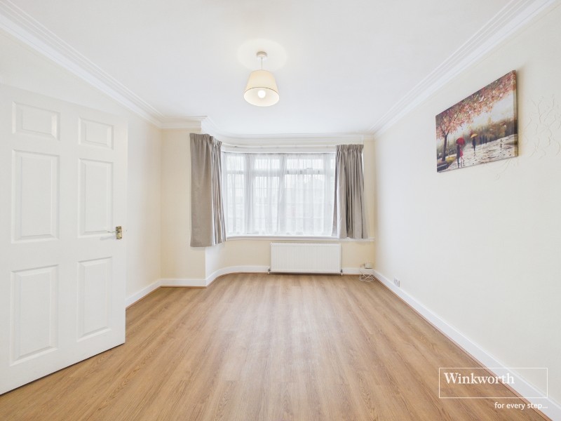 Broadfields Avenue, Edgware, HA8