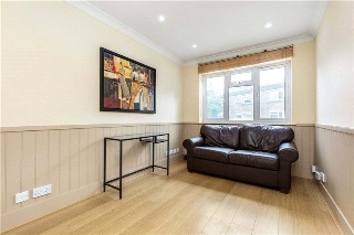 Brookwood Avenue, Barnes, London, SW13