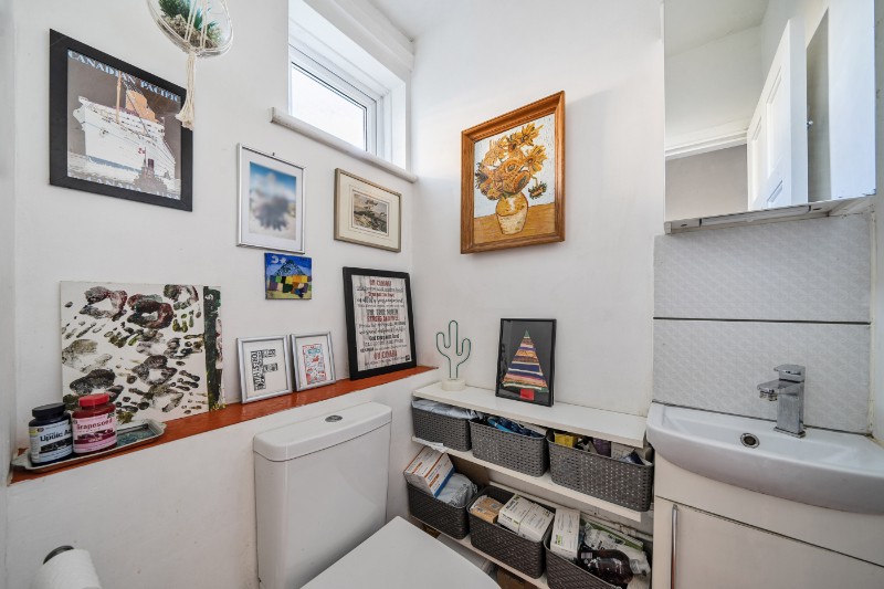 Round Hill, London, SE26